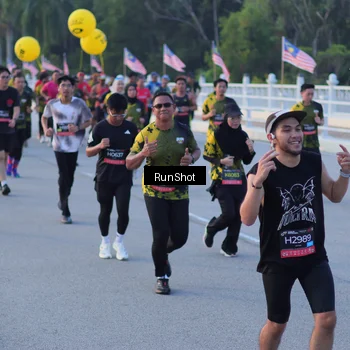 Runner Photo 7108633