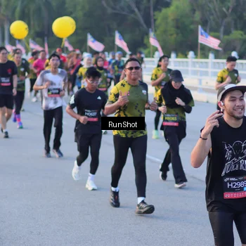 Runner Photo 7108646