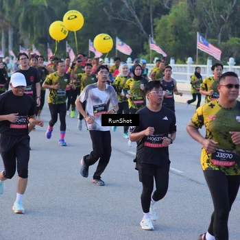 Runner Photo 7108651