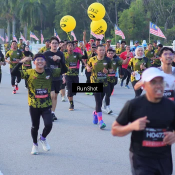 Runner Photo 7108670