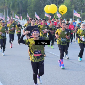 Runner Photo 7108672