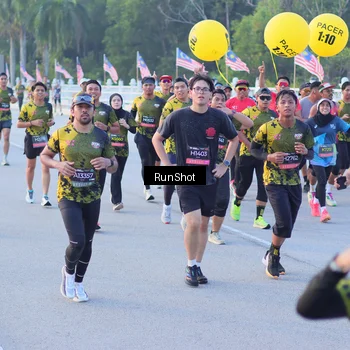 Runner Photo 7108676