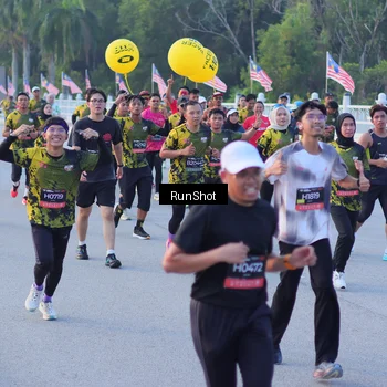 Runner Photo 7108677