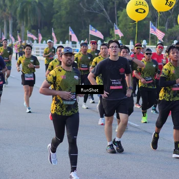 Runner Photo 7108681