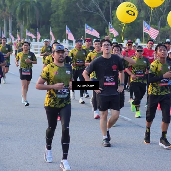 Runner Photo 7108683