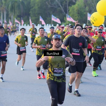 Runner Photo 7108685