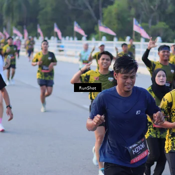 Runner Photo 7108716
