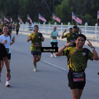 Runner Photo 7108725