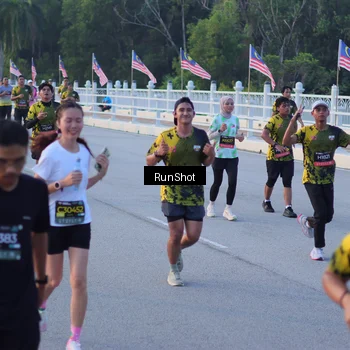 Runner Photo 7108746
