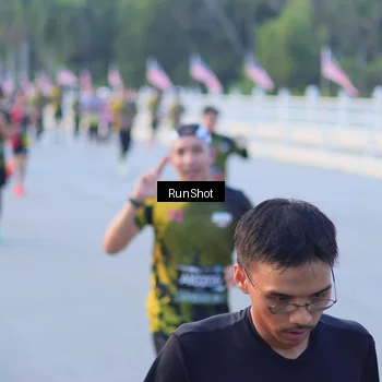 Runner Photo 7108747