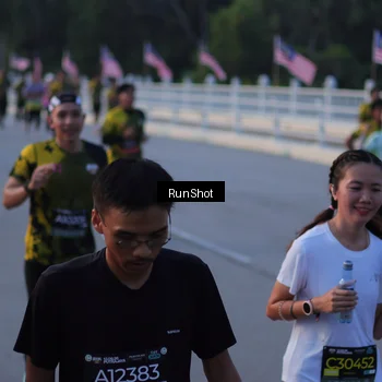 Runner Photo 7108748