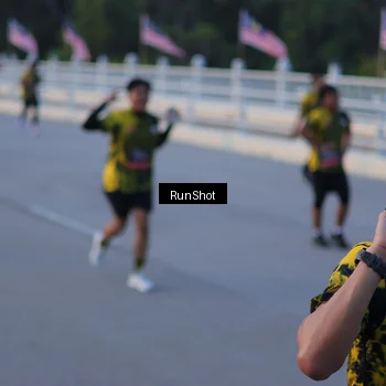 Runner Photo 7108756