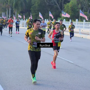 Runner Photo 7108779
