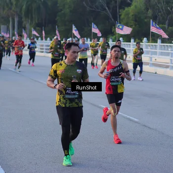 Runner Photo 7108785