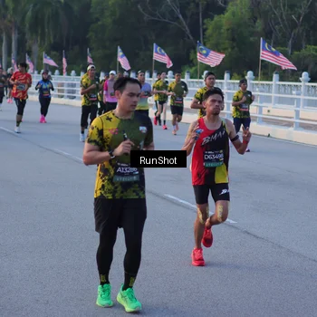 Runner Photo 7108787