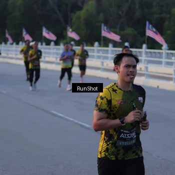 Runner Photo 7108788