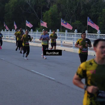 Runner Photo 7108795