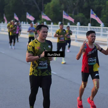 Runner Photo 7108801
