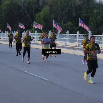 Runner Photo 7108803