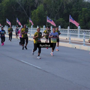 Runner Photo 7108806