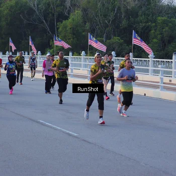 Runner Photo 7108812