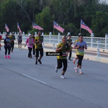 Runner Photo 7108816