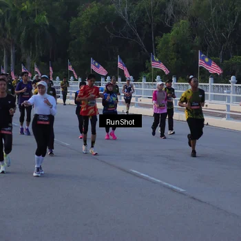 Runner Photo 7108818