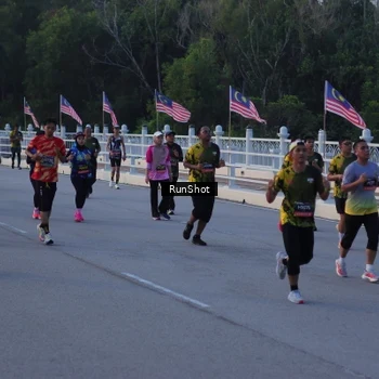 Runner Photo 7108824