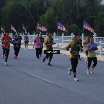 Runner Photo 7108825