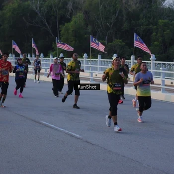 Runner Photo 7108826