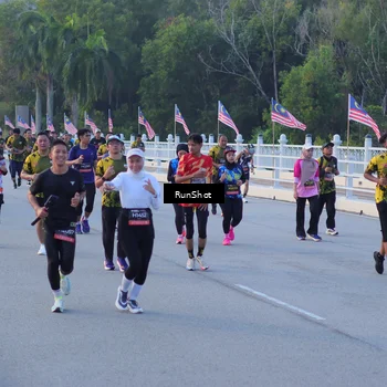Runner Photo 7108829