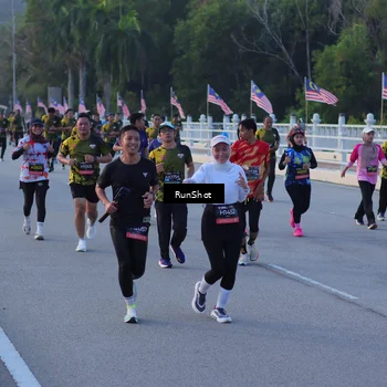 Runner Photo 7108831