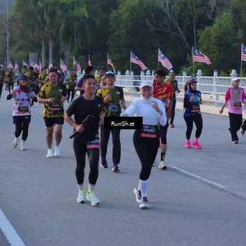Runner Photo 7108833