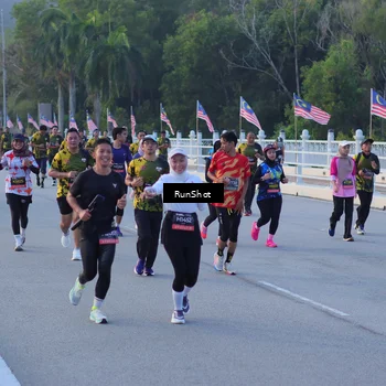 Runner Photo 7108834