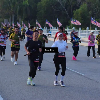 Runner Photo 7108836