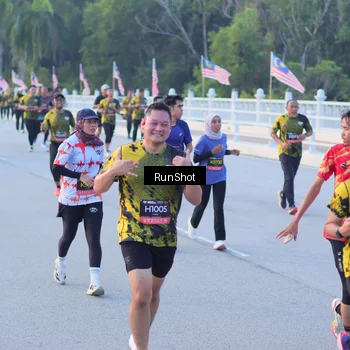 Runner Photo 7108871