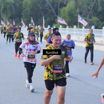 Runner Photo 7108875