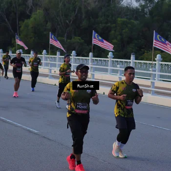 Runner Photo 7108907