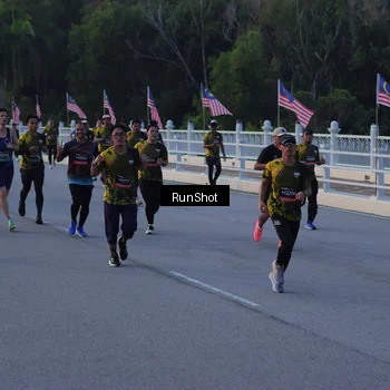 Runner Photo 7108931