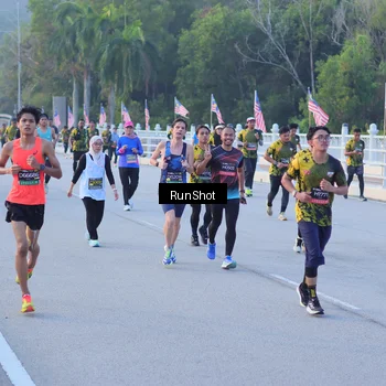 Runner Photo 7108932
