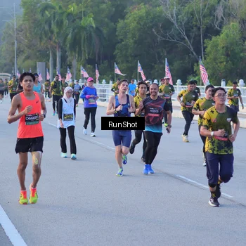 Runner Photo 7108934