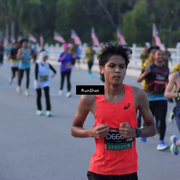 Runner Photo 7108949