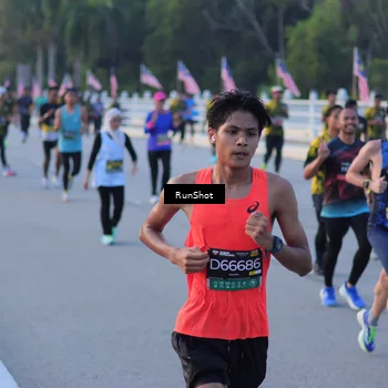 Runner Photo 7108950