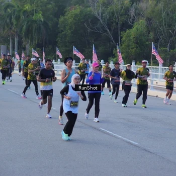 Runner Photo 7108968