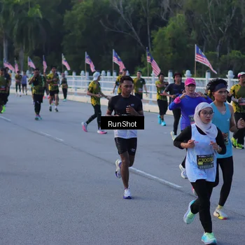 Runner Photo 7108985