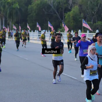 Runner Photo 7108988