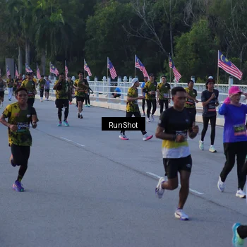 Runner Photo 7108989