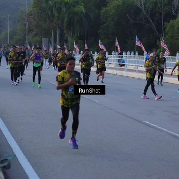 Runner Photo 7108995