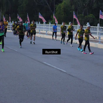 Runner Photo 7108998