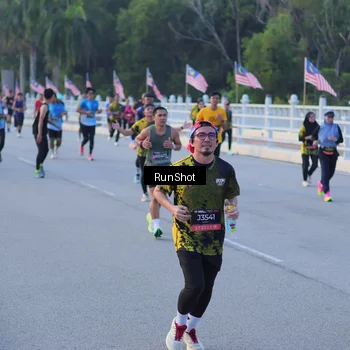 Runner Photo 7109065